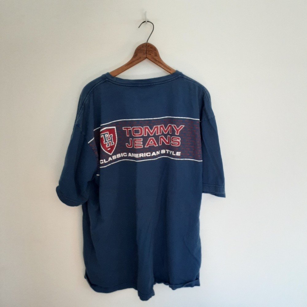 •Tommy Hilfiger• Tommy Jeans T-Shirt